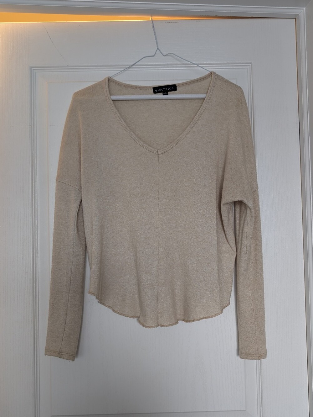 Women's Long Sleeve V-Neck Top in Beige